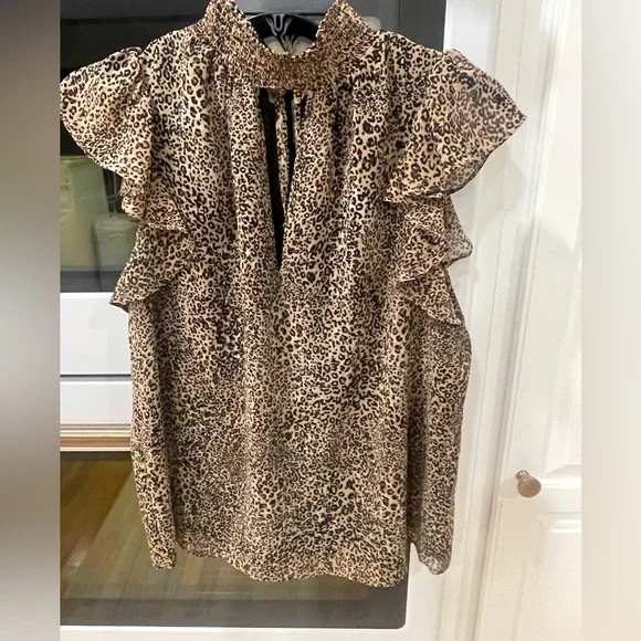 1 State Leopard Keyhole Mock Neck Blouse - Picture 8 of 10